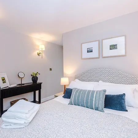 Cathedral View - Hop, Skip & Jump To The Cathedral Appartement Ripon